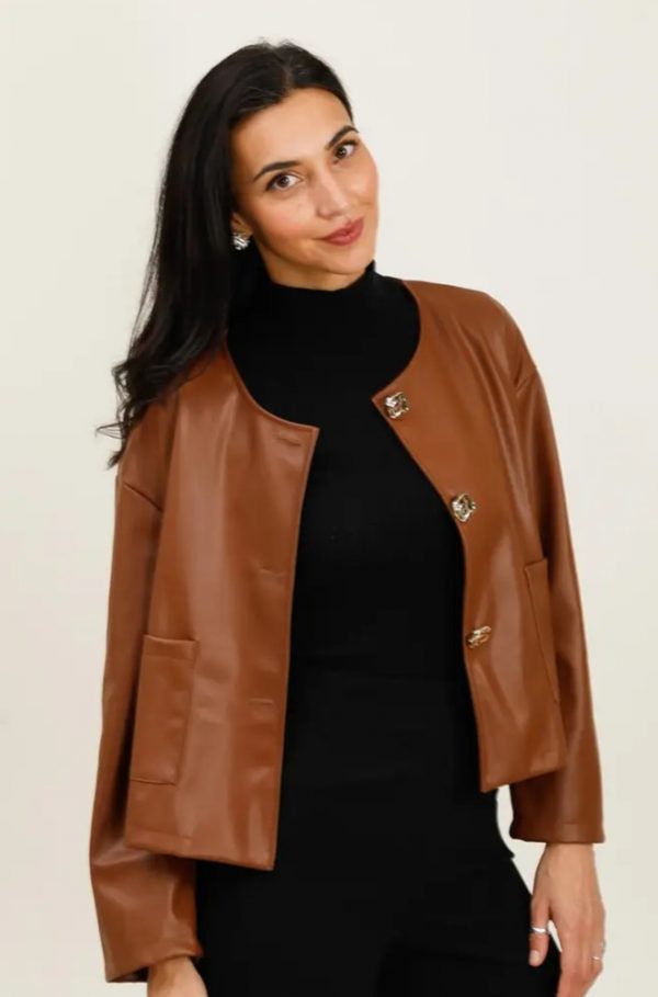 Chaqueta Caramelo camel - estilo moderno en polipiel