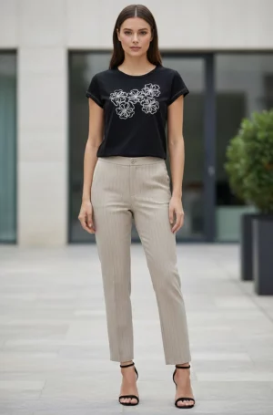 Pantalón mujer rayas diplomáticas tostado pernera recta vista frontal