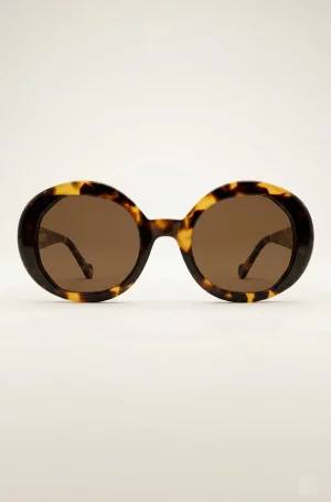 gafas sol ovaladas marron mujer Noco Cartagena frontal