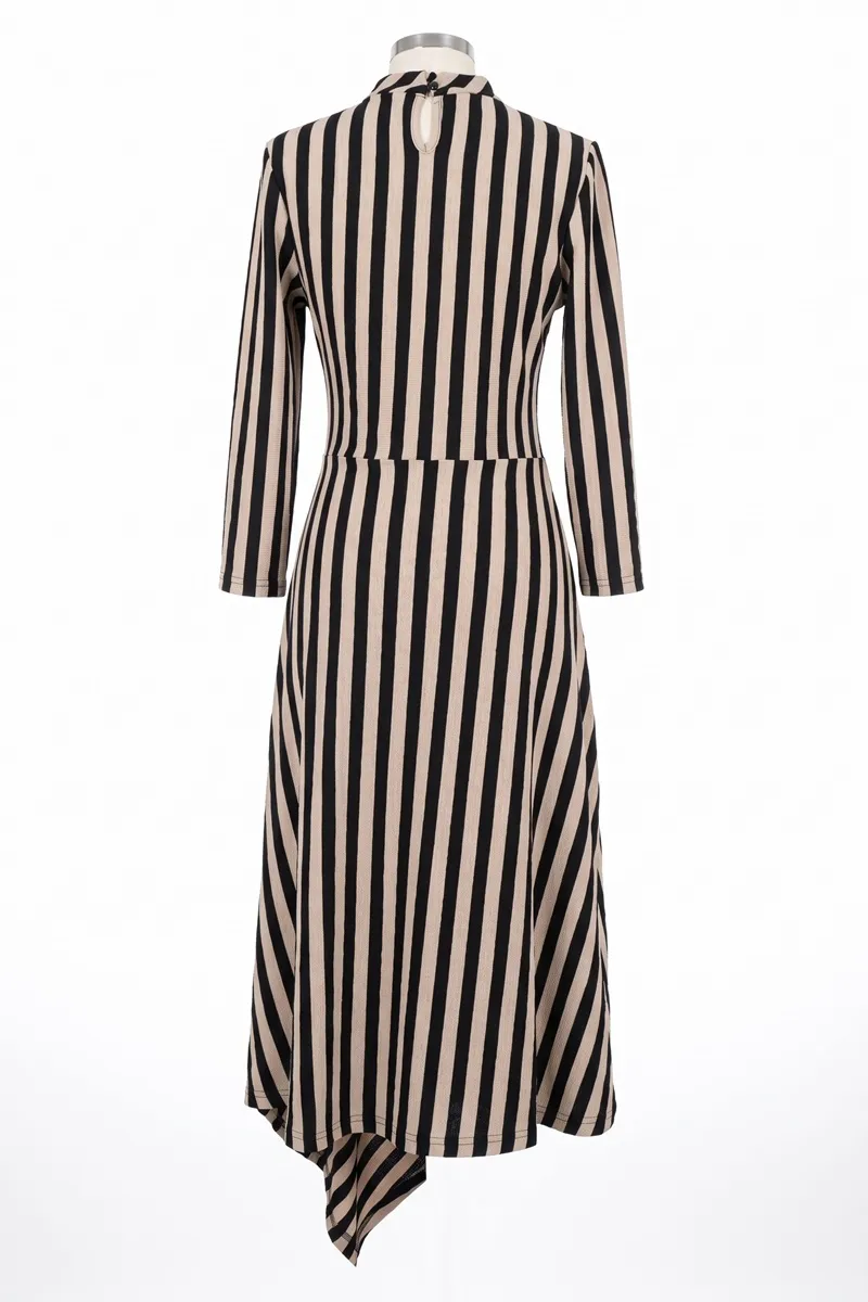 Vestido asimétrico mujer Manzanares Lylu trasera en maniquí